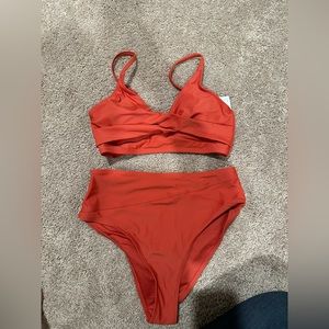 BRAND NEW 2 piece bathing suit